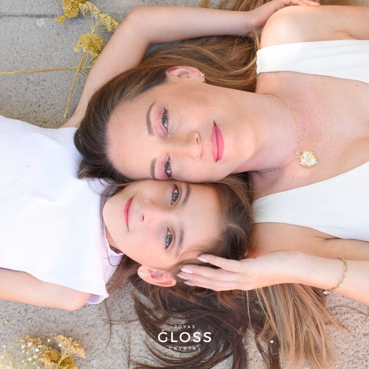 > Día de la Madre 2025: ¿Cuándo es y qué regalar este año? - Joyas Gloss Crystal