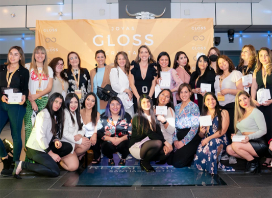 mujeres brillantes gloss crystal