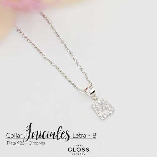 Collar Iniciales Plata - Letra Medianas - Joyas Gloss Crystal