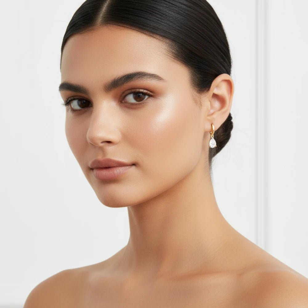 Aros Azalea Crystal Circón Baño de Oro 18k - Joyas Gloss Crystal