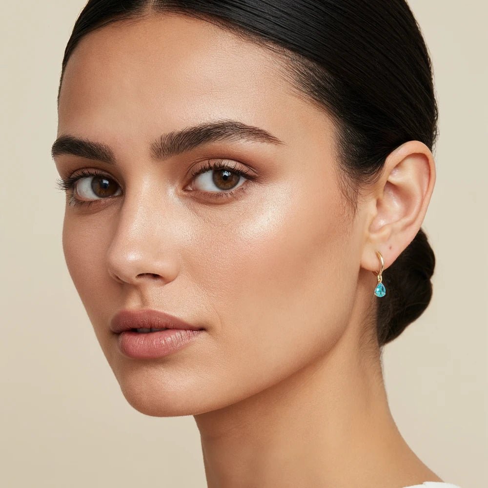 Aros Azalea Esmeralda Circón Baño de Oro - Joyas Gloss Crystal