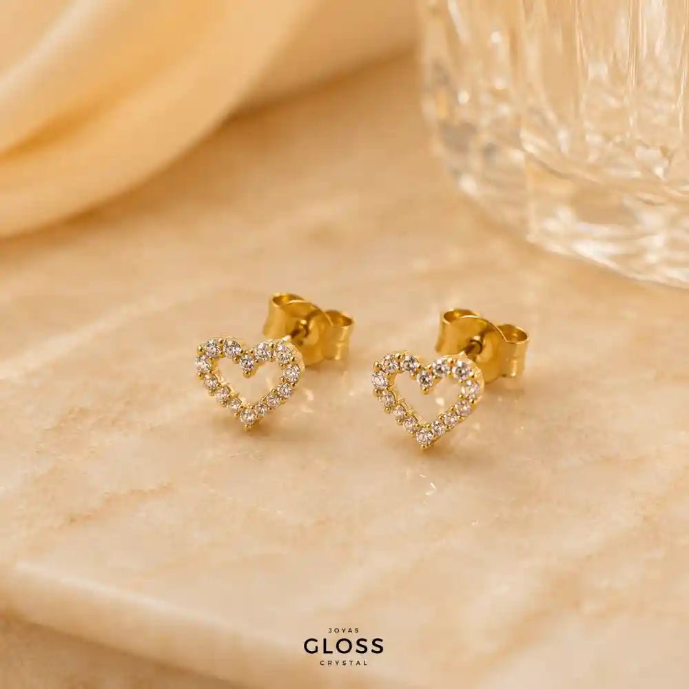 Aros Caroline Punto de Luz Corazón Baño de Oro 18k - Joyas Gloss Crystal
