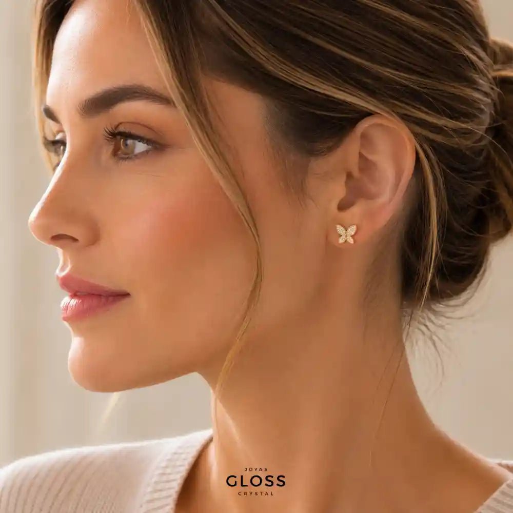 Aros Mariposita Baño de Oro 18k - Joyas Gloss Crystal