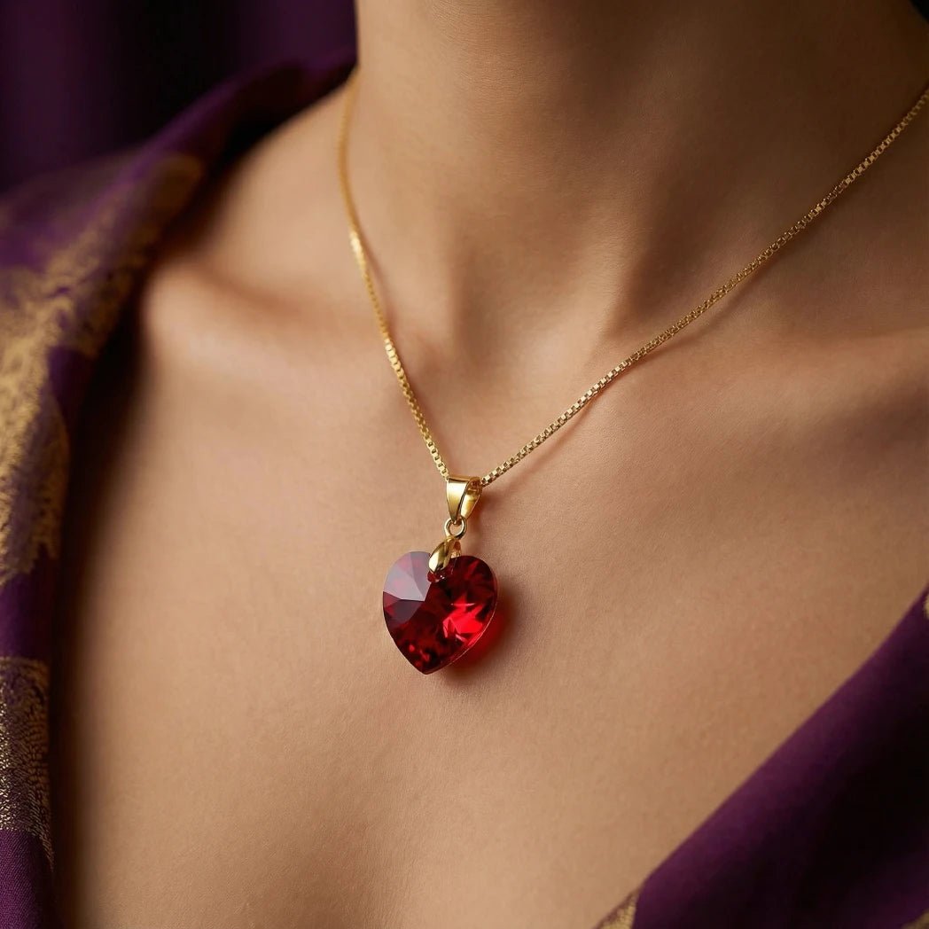 Collar Corazón Titanic Rojo Baño de Oro 18k - Joyas Gloss Crystal