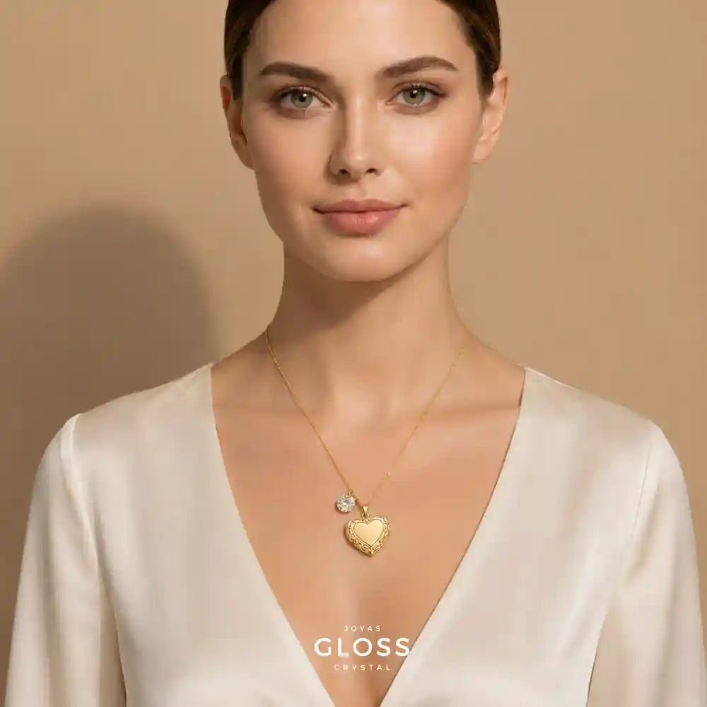 Collar Relicario Corazón Liso Oro 18k + Swarovski - Joyas Gloss Crystal